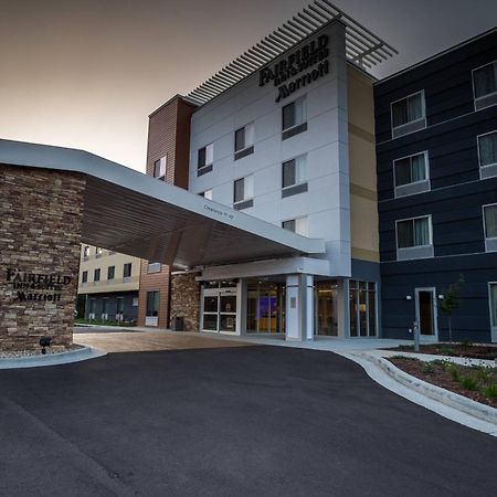 Fairfield Inn & Suites By Marriott Wisconsin Dells Lake Delton Ngoại thất bức ảnh
